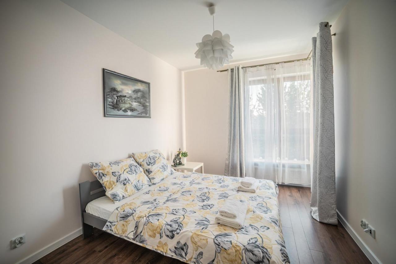 Nullo 3-Bedroom Apartment Krakow Luaran gambar